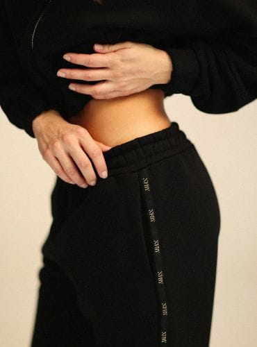 zdjęcie produktowe spodnie